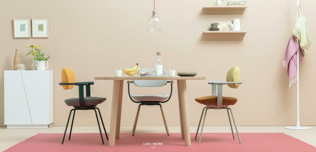 リビングに馴染むデザインと人気の色